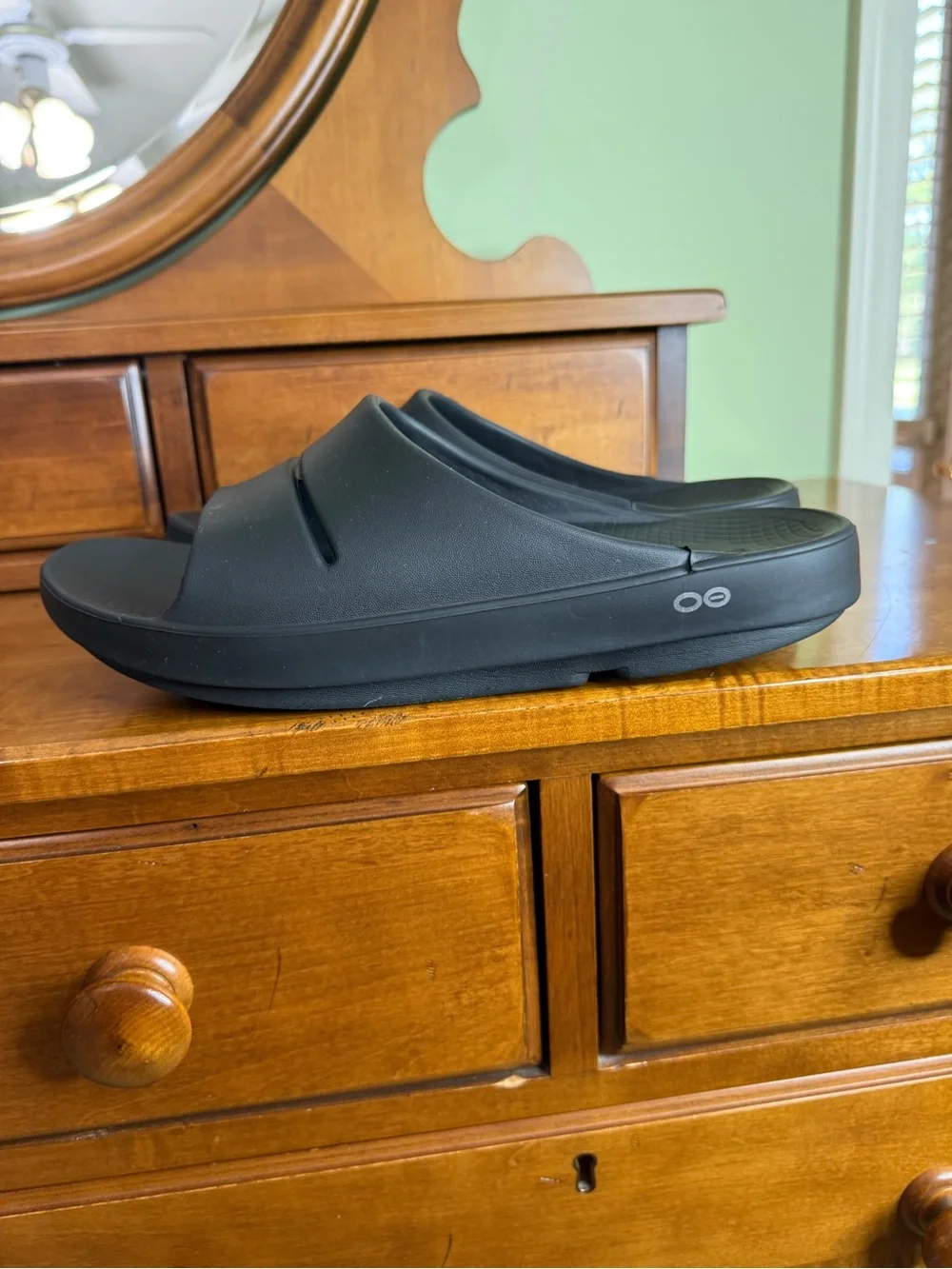 OOFOS OOAHH recovery slide sandals black M10 W12 EU42 orthotic, beach walking